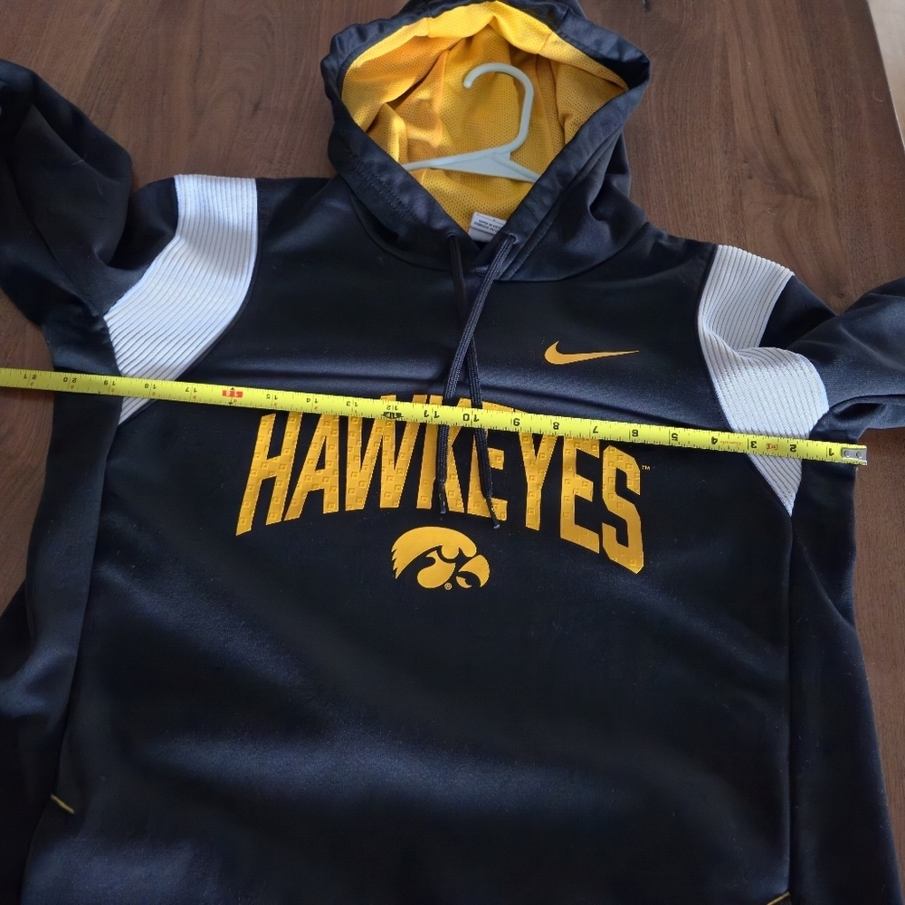 Iowa Hawkeye Game Day On Field Sideline Performance Sweatshirt S Like New Hoodie - Picture 10 of 10